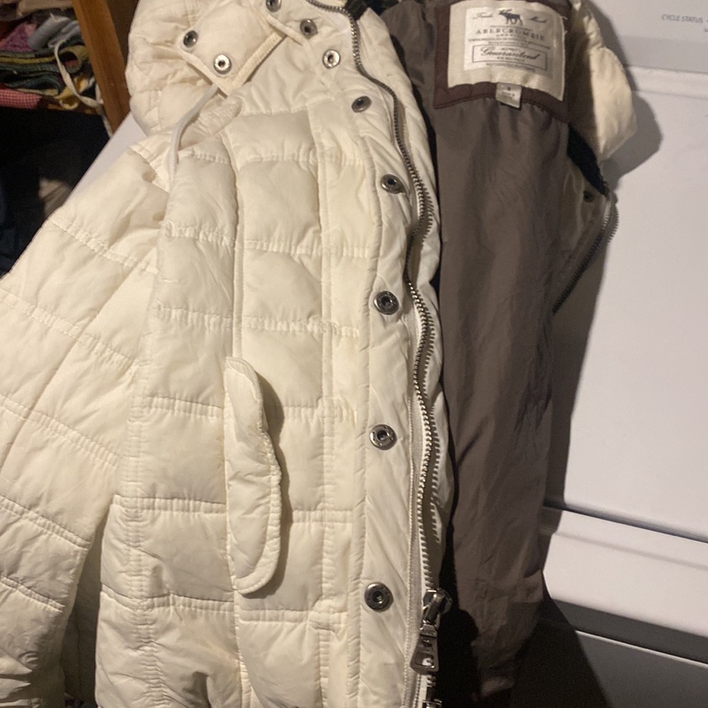 ⛷Cute Abercrombie Winter Puffer Coat! - Picture 6 of 7